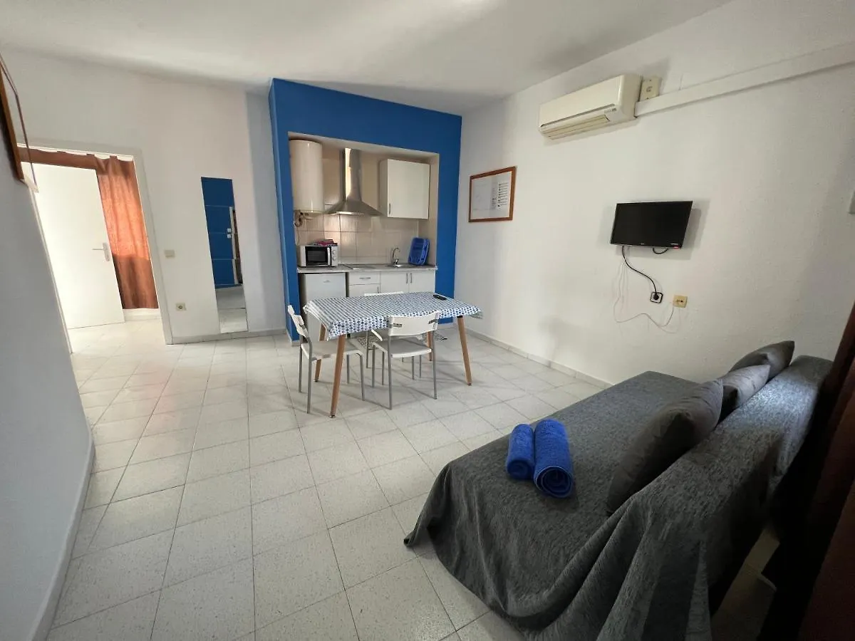 Apartaments Monjardi Lloret de Mar